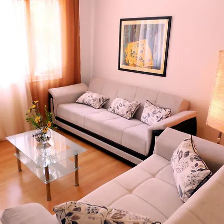 Apartment Orange Bamboo