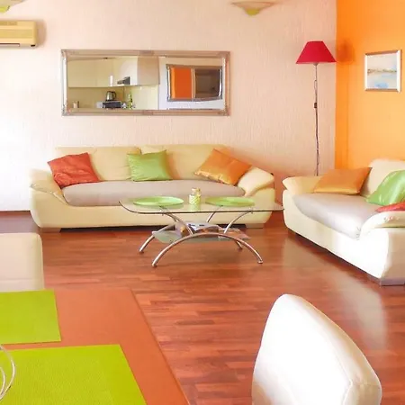 Apartment Orange Bamboo